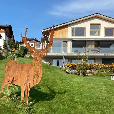 Casa Admisa, Spektakulaere Aussicht, Ski In And Out, Hochwertige Einrichtung, Valserstein Und Eiche Flims Exterior foto