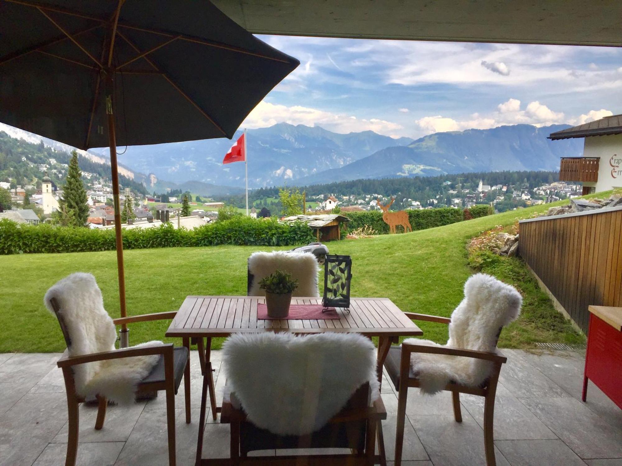 Casa Admisa, Spektakulaere Aussicht, Ski In And Out, Hochwertige Einrichtung, Valserstein Und Eiche Flims Exterior foto